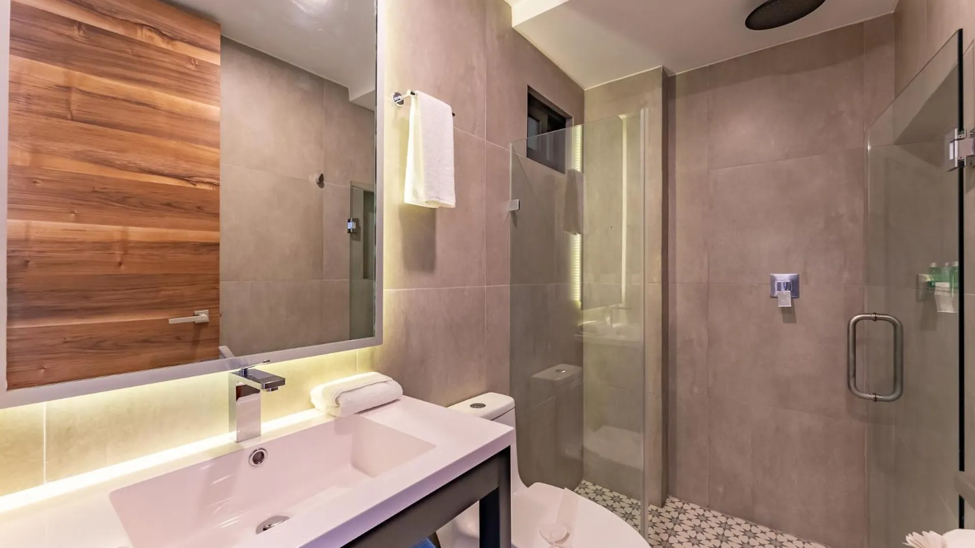 Apartment Condo At Icono 3 Bedrooms Close 5Th Playa del Carmen Mexico